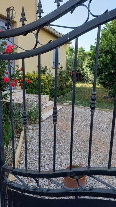 House Of Magic Lake Greoux-les-Bains Bagian luar foto