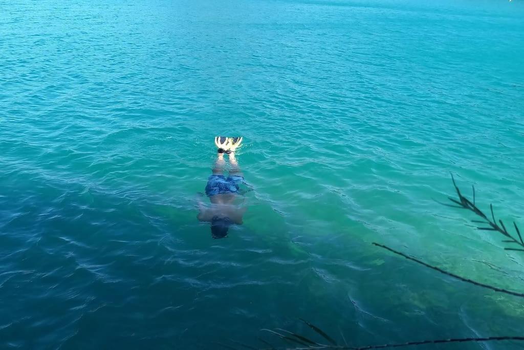 House Of Magic Lake Greoux-les-Bains Bagian luar foto